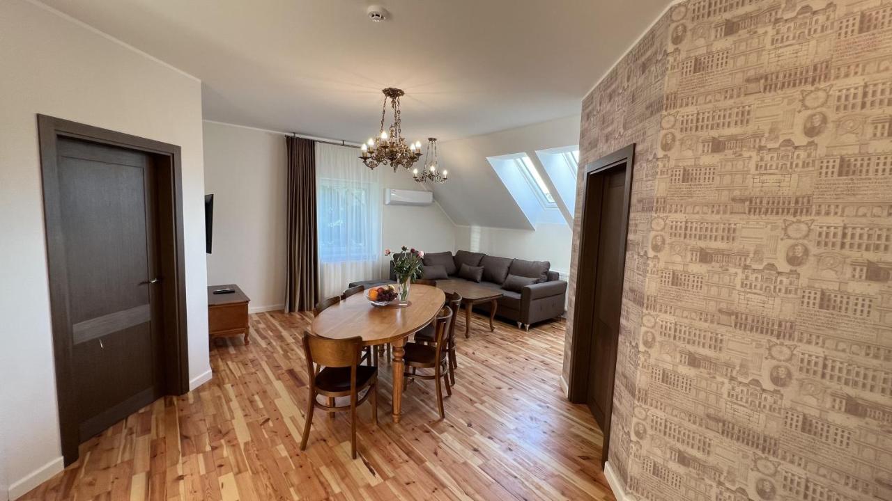 Villa Acacia Kaunas Luaran gambar