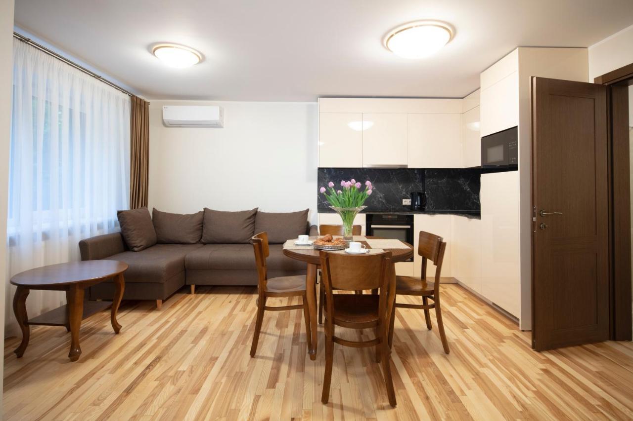 Villa Acacia Kaunas Luaran gambar