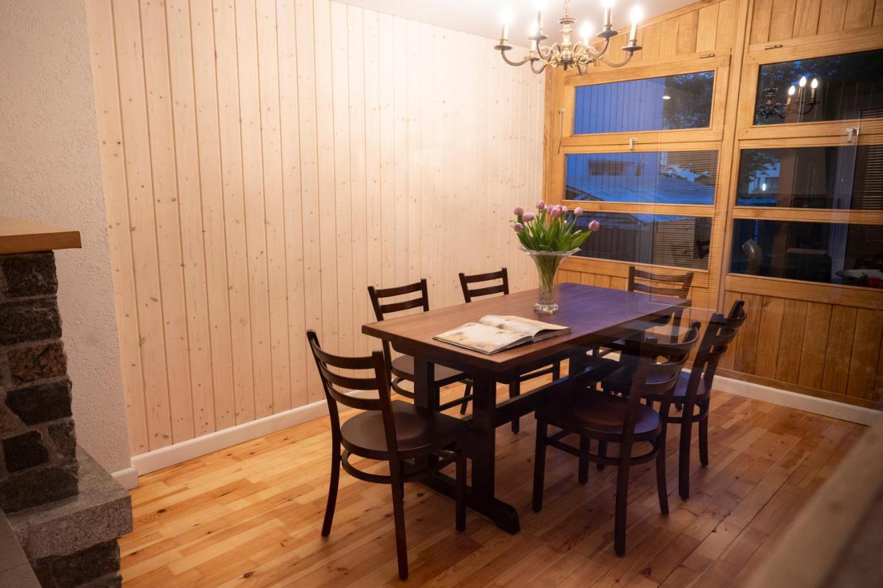 Villa Acacia Kaunas Luaran gambar